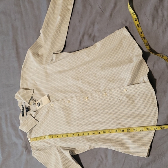 GAP-Women's button-down shirt - Picture 11 of 13